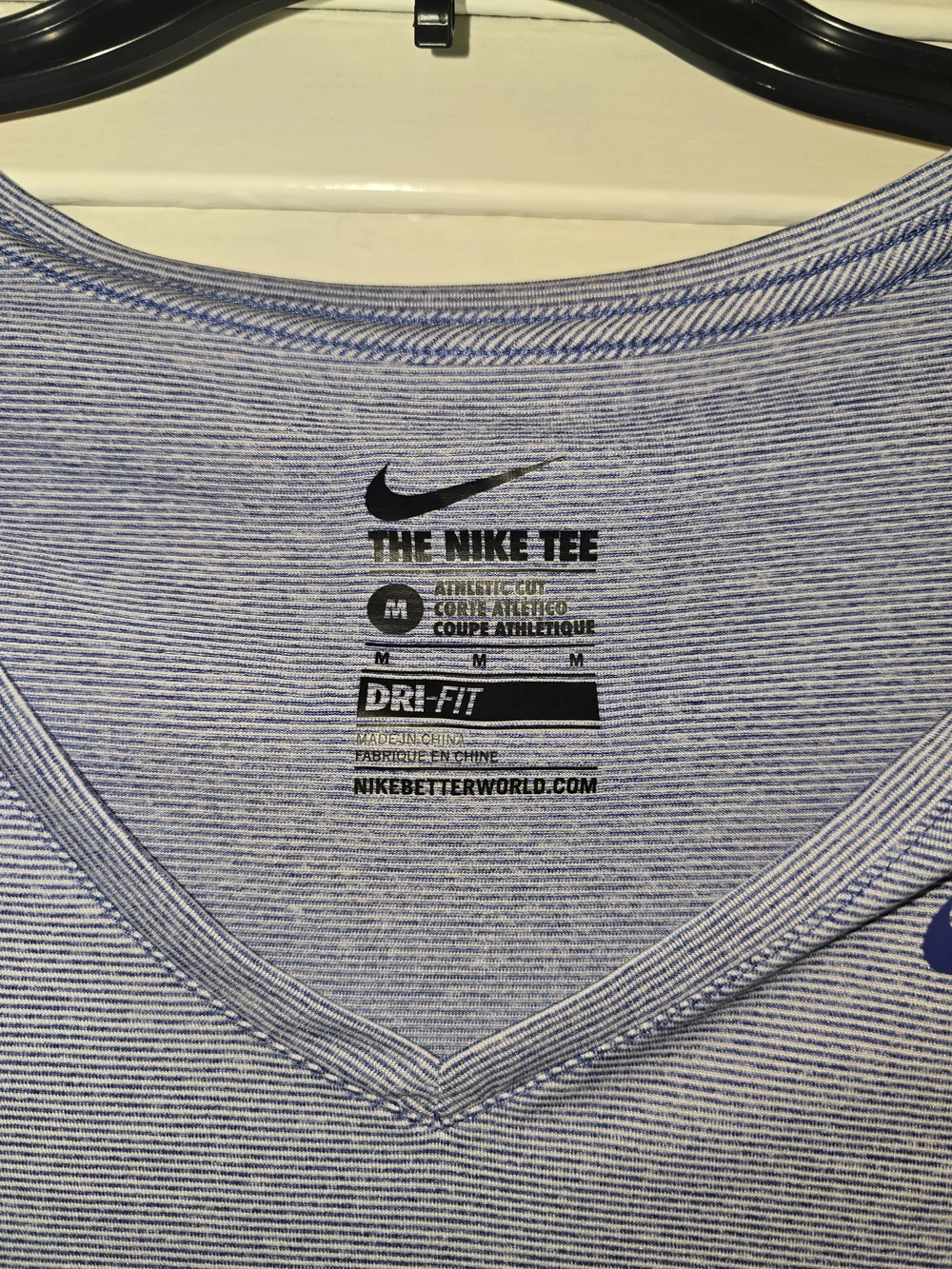 ​Nike The Nike Tee Dri-Fit Short Sleeve V-Neck‎ Top Blue Heather Striped M